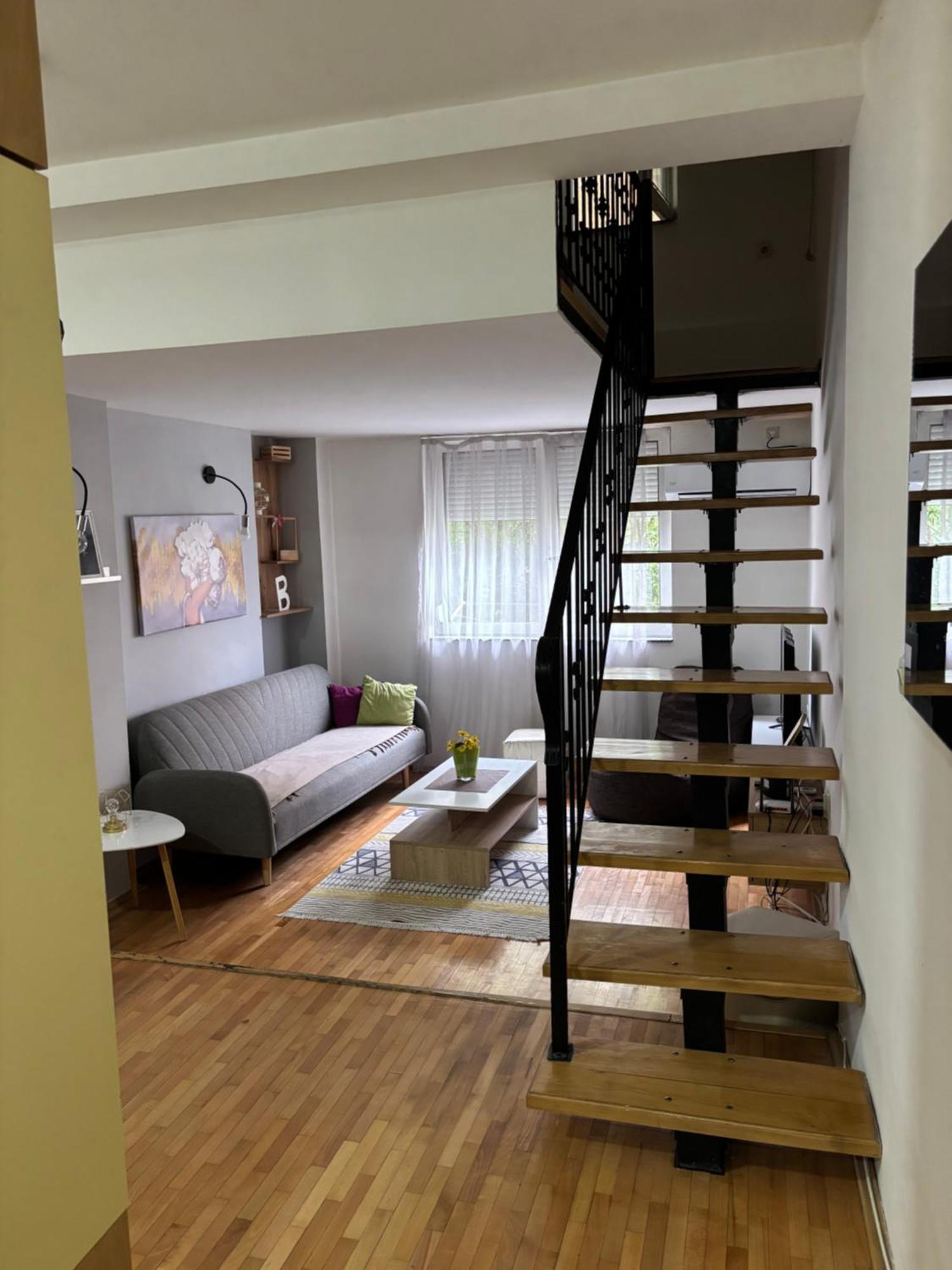 Mia'S Duplex Apartment Skopje Ngoại thất bức ảnh
